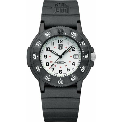 Наручные часы Luminox, черный