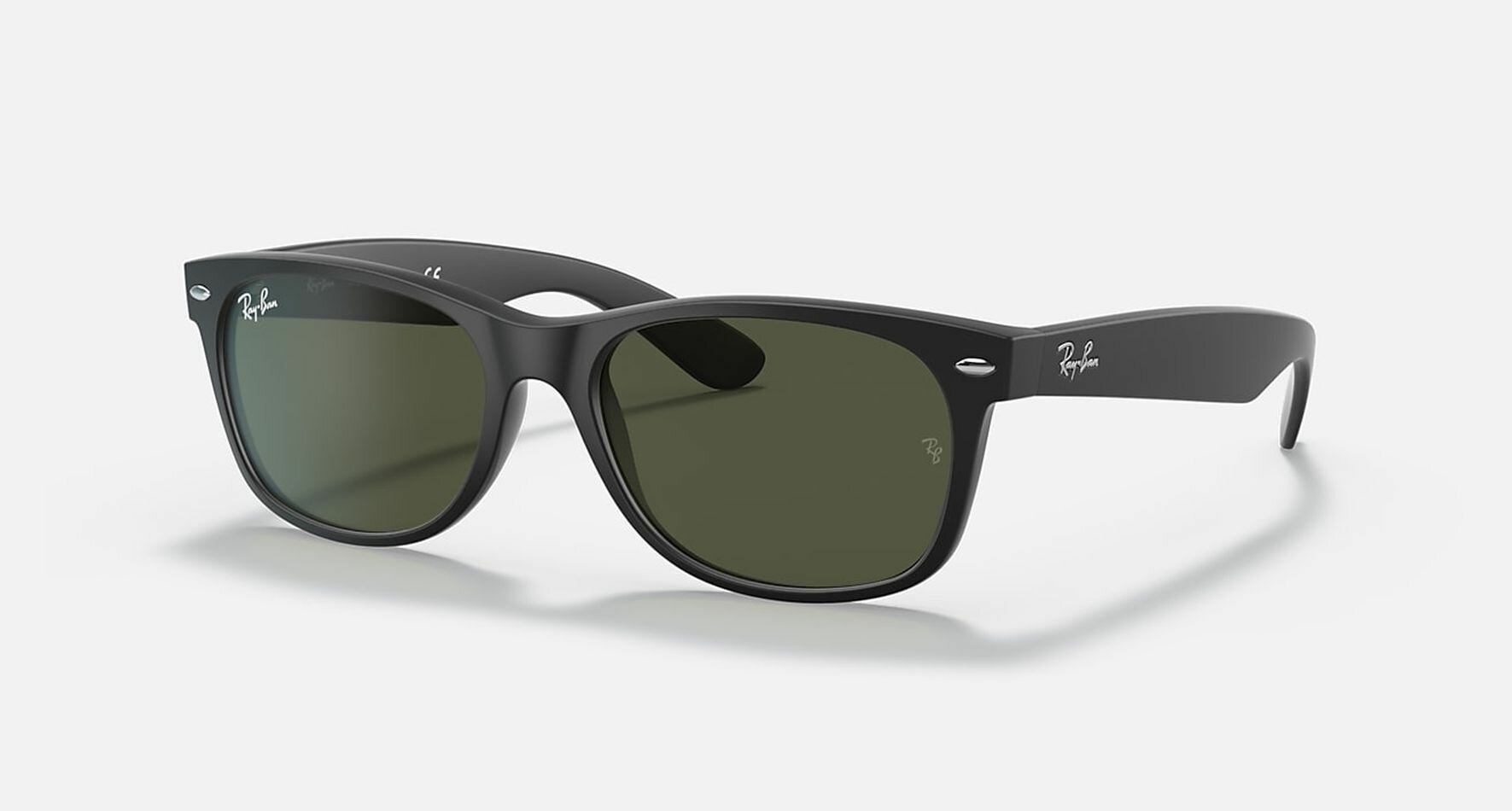 Солнцезащитные очки Ray-Ban