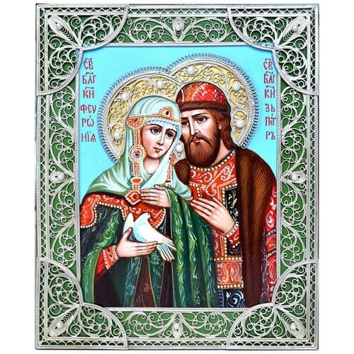 Писаная икона Св. Петра и Февронии Муромских с голубем в серебряной ризе с натуральным жемчугом.