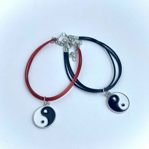 фото Браслет, белый, черный нет бренда