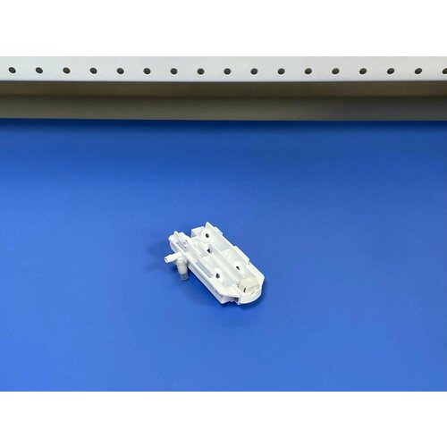 Замок фиксатор утюга для парогенератора Philips PSG713020 565₽