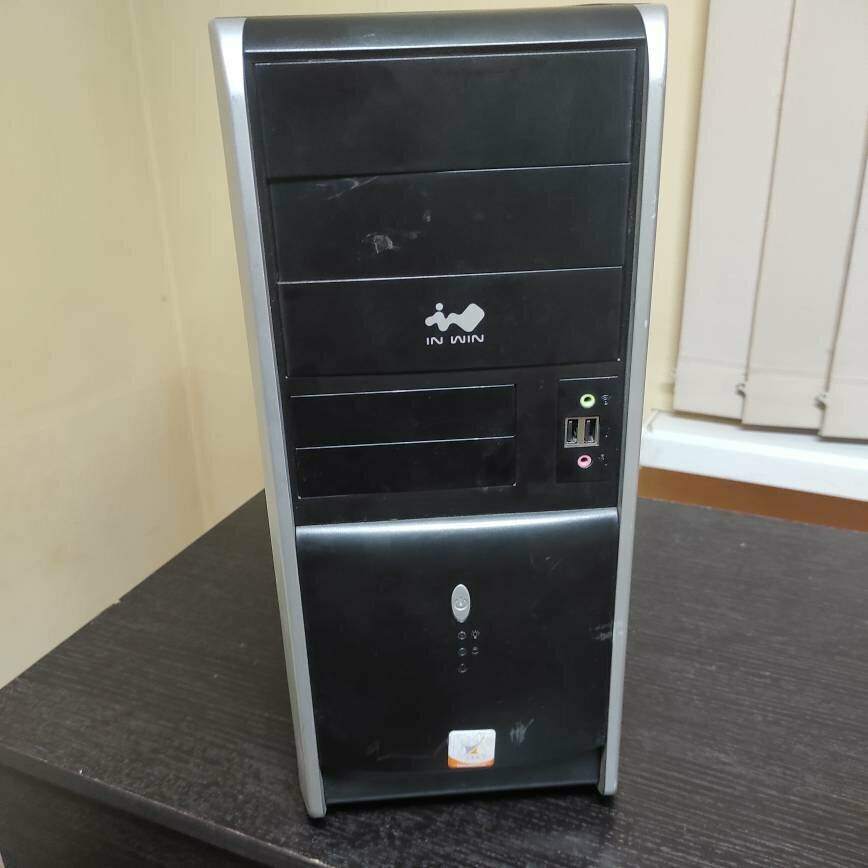 Настольный компьютер Asus P5G41T-M LX/GB intel Core 2 Quad Q8400 (4ядра 4 потока), 4 ГБ DDR3, 320 ГБ HDD корпус InWin