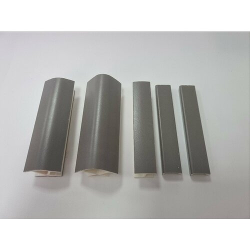 Комплект для цоколя высота 100мм, Цвет Графит, Антрацит, Заглушка торцевая 2 шт, угол 90гр. универс. 1шт, угол 135гр. 1шт, соединение Н-обр. 1шт