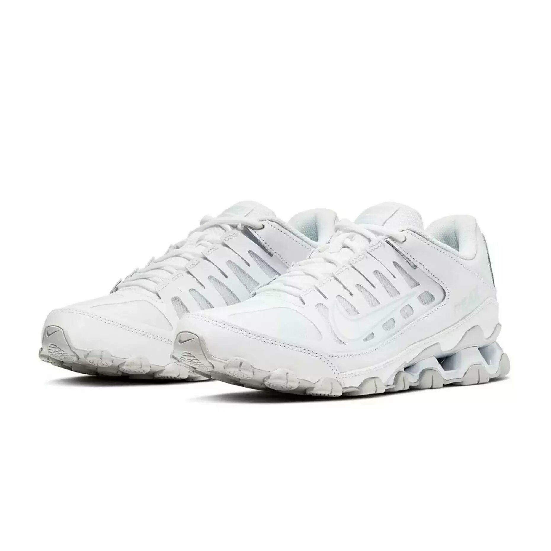 Кроссовки NIKE Reax 8 TR Mesh