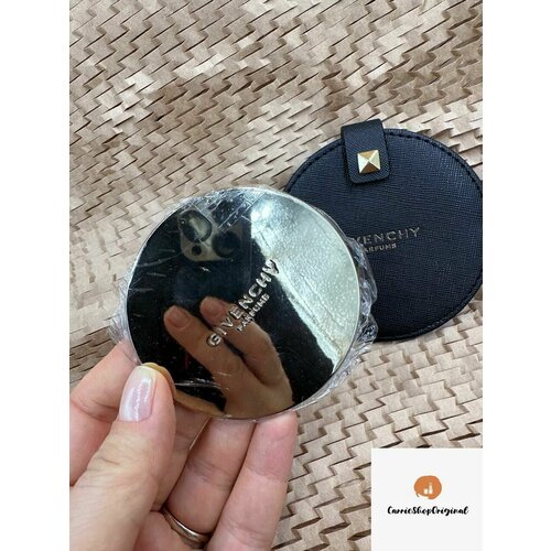 Зеркало Givenchy круглое косметическое карманное 2800₽