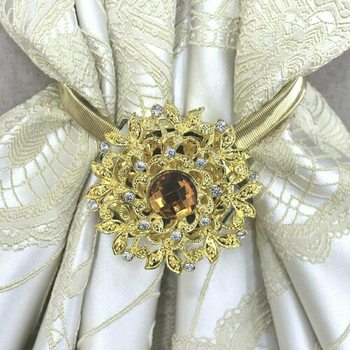 Подхват магнитный 25 см золотой со стразами