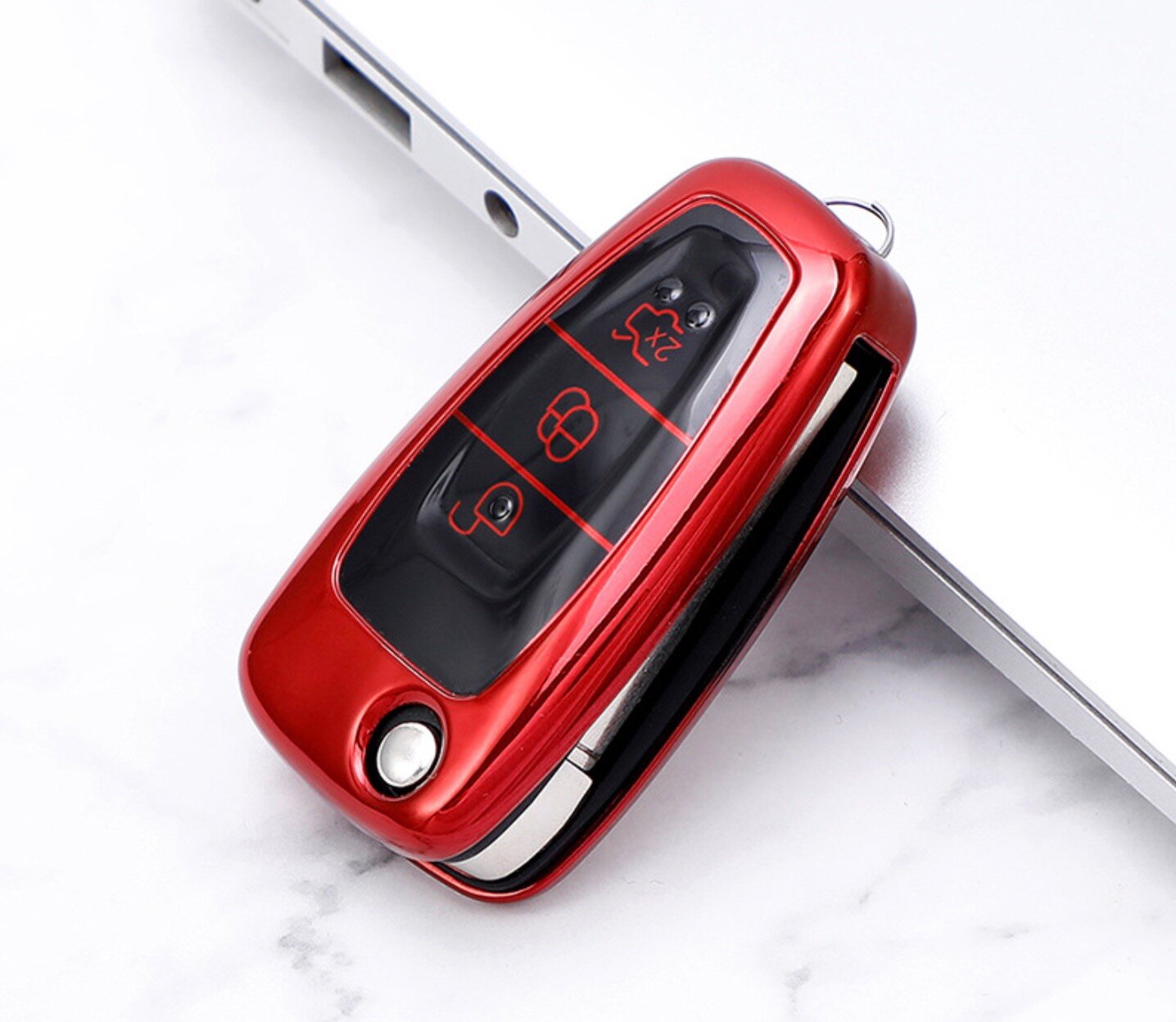 Защитный, легкий, яркий чехол MyPads M-236588 красный для автомобильного механического ключа зажигания марки Ford Focus 3 (2011 12 13 14 года), Fie.