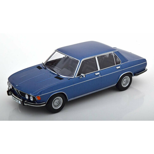 BMW 3.0S E3 2 series 1971 blue metallic