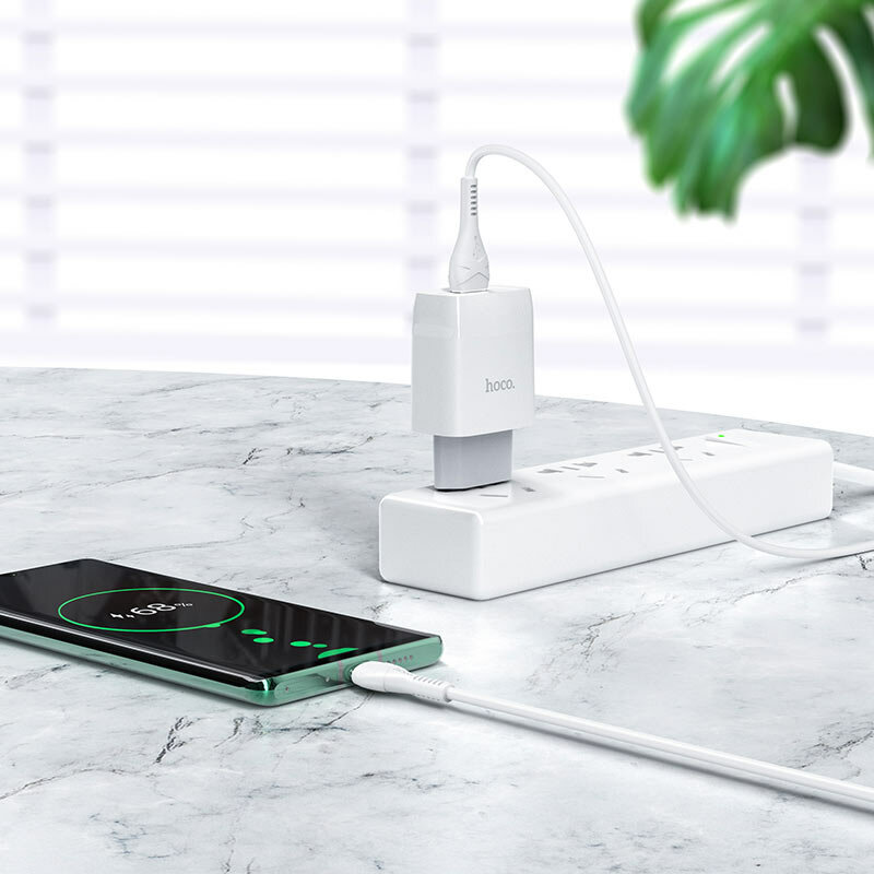 Сетевое зарядное устройство HOCO C72Q Glorious QC3.0, 18W + кабель Type-C. белый