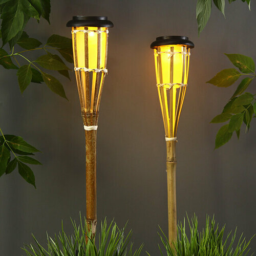 Koopman Садовый фонарь на солнечной батарее Solar Bamboo - Natural 65 см, с эффектом живого пламени, IP44 420600000
