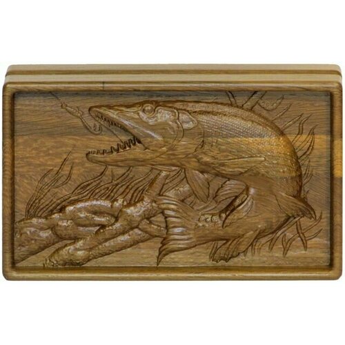 Резная дубовая шкатулка Щука 20,3х12,2х4,8 см 999-RTB-370M