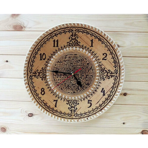 Часы из бересты настенные большие Рябина 1290₽