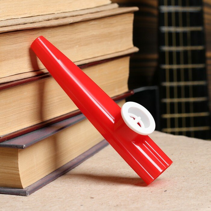 фото Казу Music Life, красный