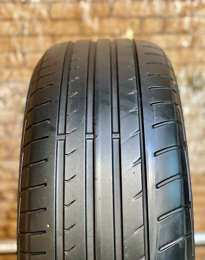 Dunlop Sport BluResponse 205/55 R16