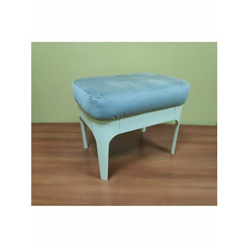 Банкетка-пуф в прихожую, маленькая белая