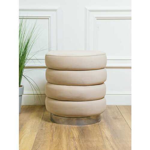 серебристый