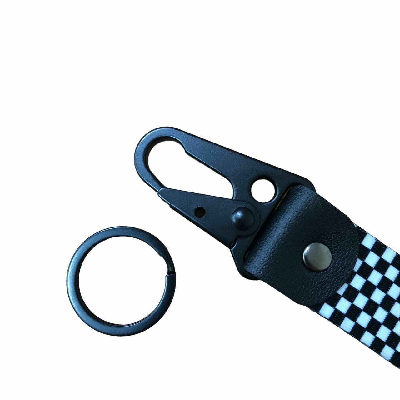 Брелок тканевый для ключей с металлическим карабином RED LINE — фото 1