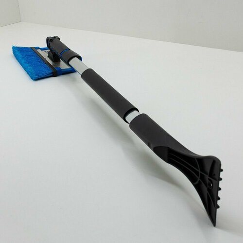 Щетка для очистки снега со скребком 850-1200 мм, CTR (телескопическая ручка, сине-черная)