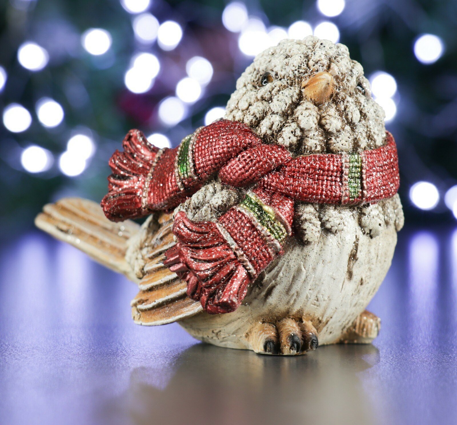 фото Воробей в шарфе