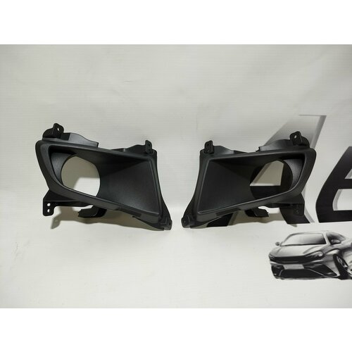 Комплект рамок противотуманных фар (ПТФ) в передний бампер для Лада Приора 2 SE