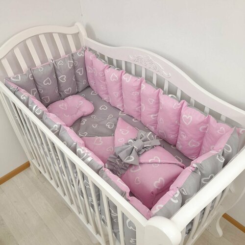 фото Комплект бортиков в кроватку из 8 предметов для новорожденных и малышей mamdis розово-серый mam.dis