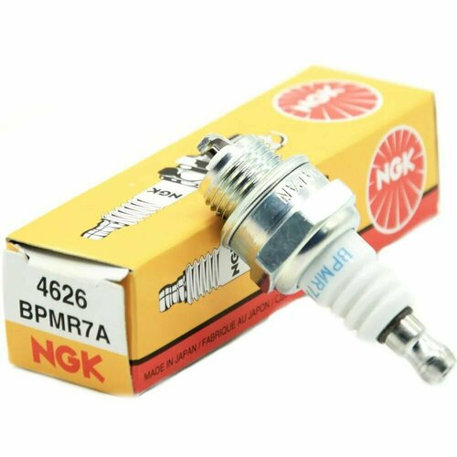 Свеча зажигания NGK BPMR7A для бензопилы, газонокосилки, триммеры