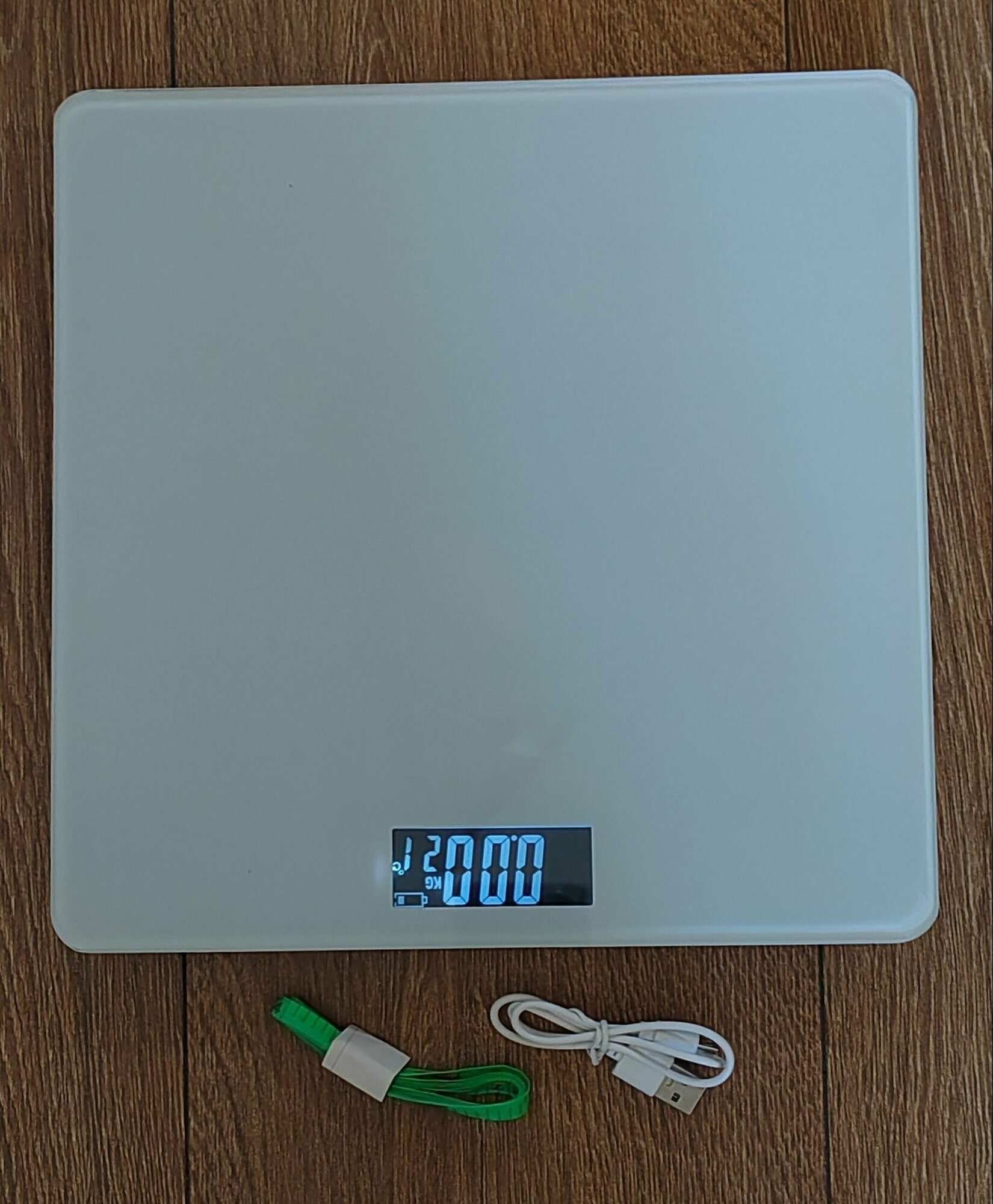 Весы напольные 180кг электронные LSD дисплей, зарядка от USB + метр - фотография № 1