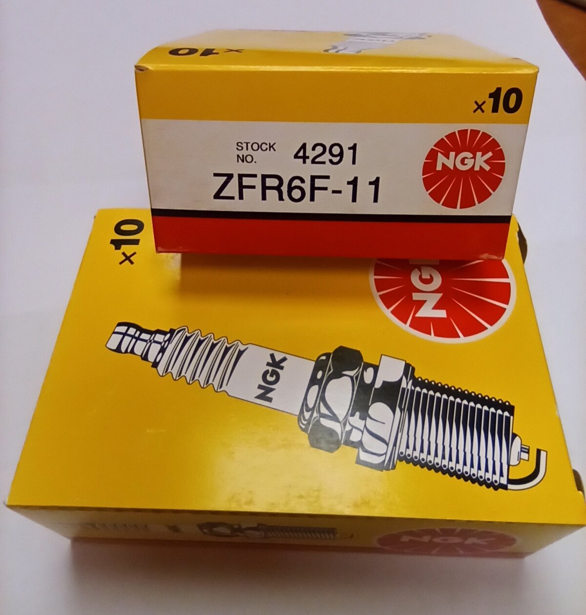 Свеча зажигания NGK 4291 ZFR6F-11 1 шт.