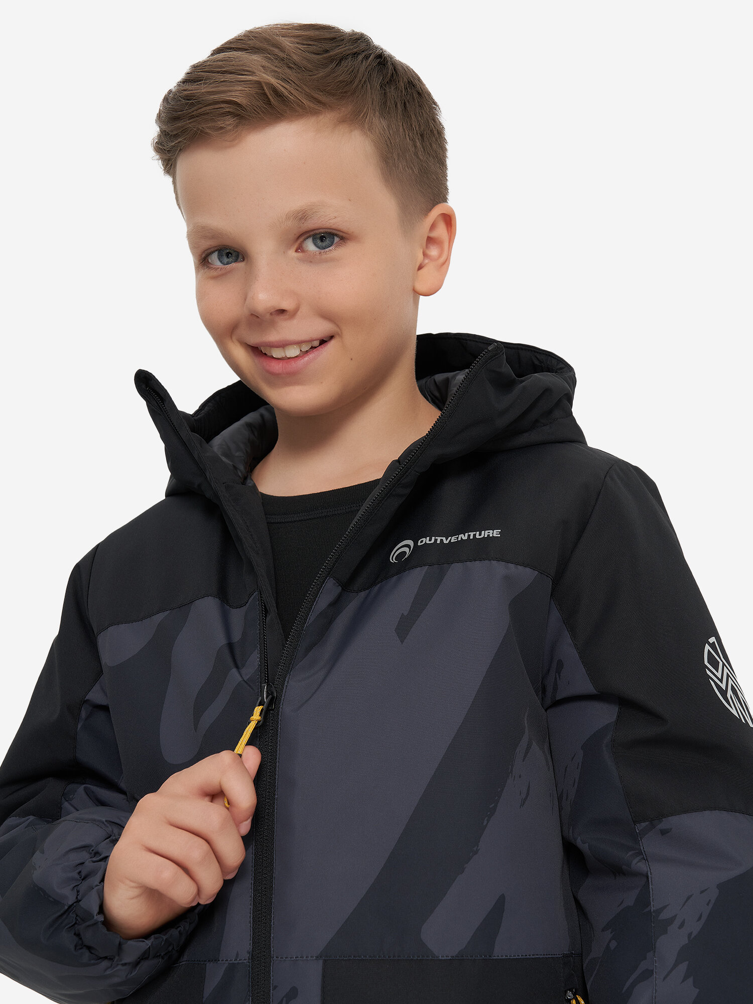 Куртка спортивная OUTVENTURE Active Boys Padded Jacket размер 158-164 черный