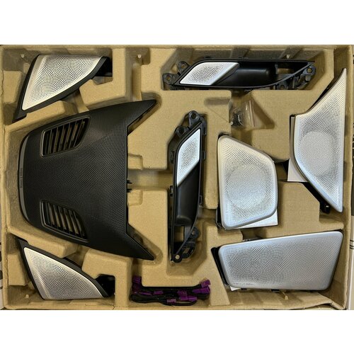 Комплект сеток на динамики с подсветкой на BMW G30G38 Bowers Wilkins 38500₽