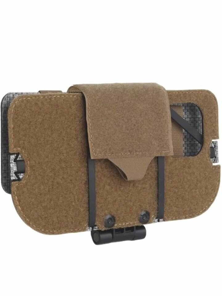 Чехол-кейс тактический для телефона iPhone 15 PRO MAX и подобных ему моделей, цвет песок.