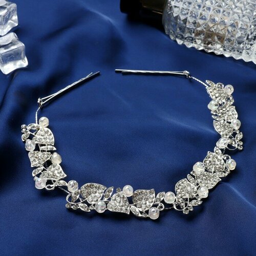 Аксессуар для волос Берта с невидимками крупные листочки 235 см серебристо-белый 462₽