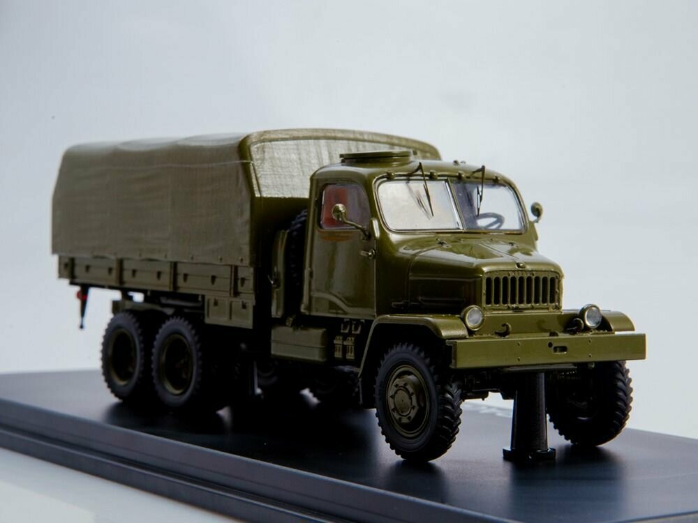 Масштабная модель Praga V3S бортовой (с тентом) — фото 1