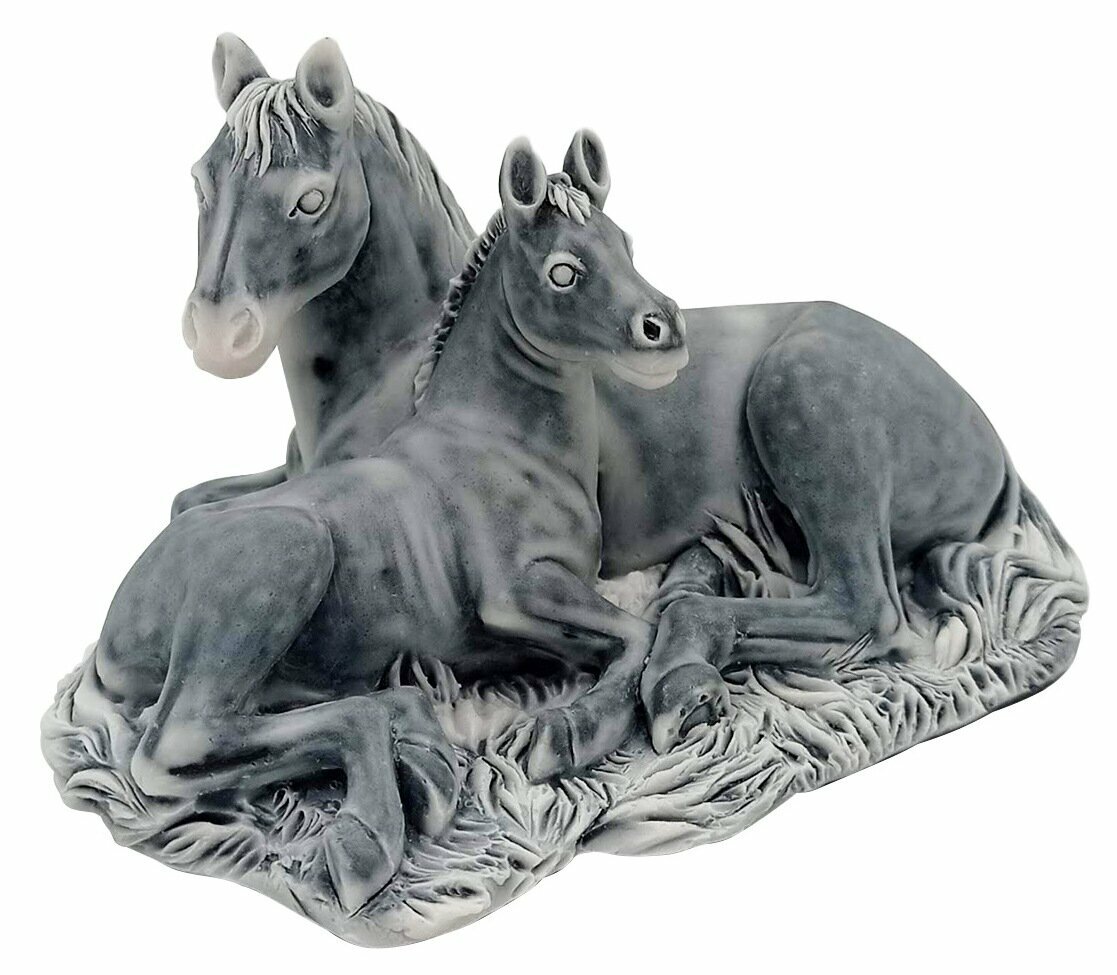 Статуэтка Лошадь с жеребенком 10,5 см мраморная крошка