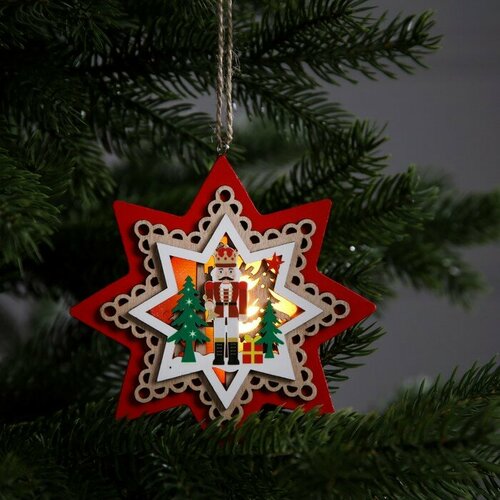 Luazon Lighting Ёлочная игрушка «Звезда с щелкунчиком», от батареек, свечение тёплое белое белый, красный