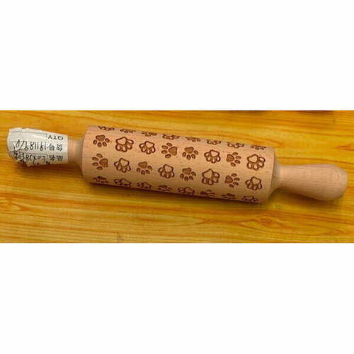 Скалка деревянная фигурная Лапки 2845см 719₽