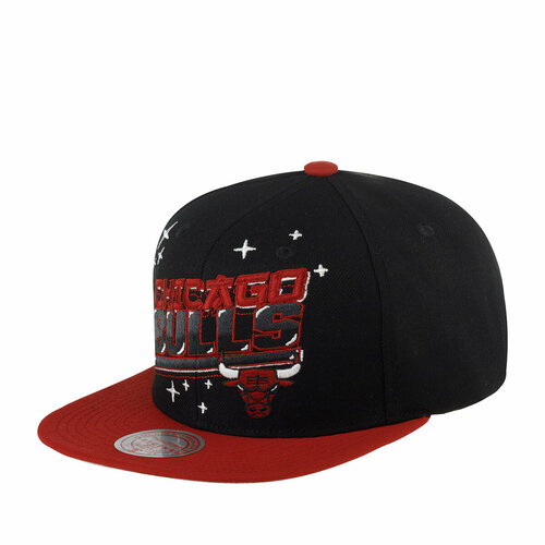 бейсболка с прямым козырьком mitchell ness hhss1101 cbuyypppblck chicago bulls nba размер one Бейсболка Mitchell & Ness, размер OneSize, черный