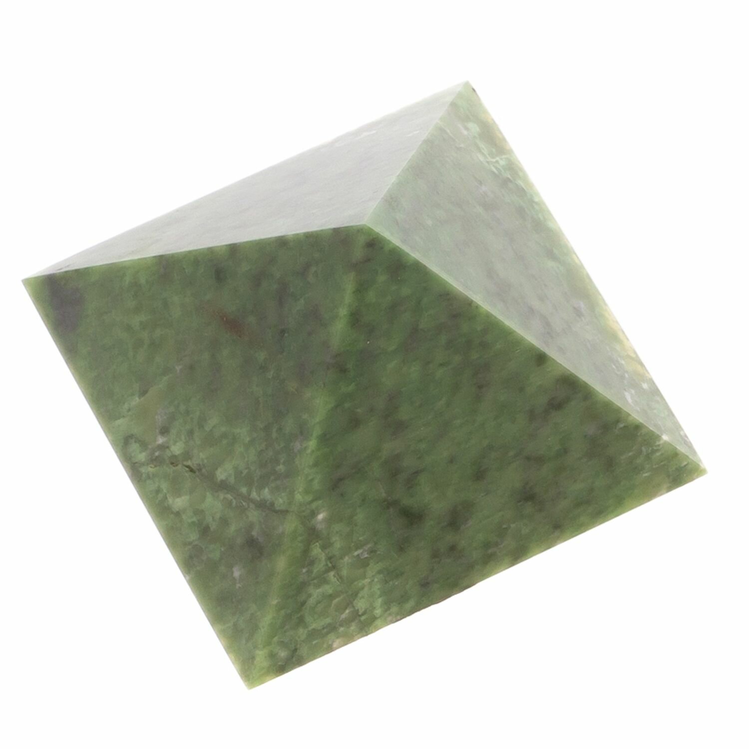 Пирамида из жадеита 5х5х3,5 см 124960