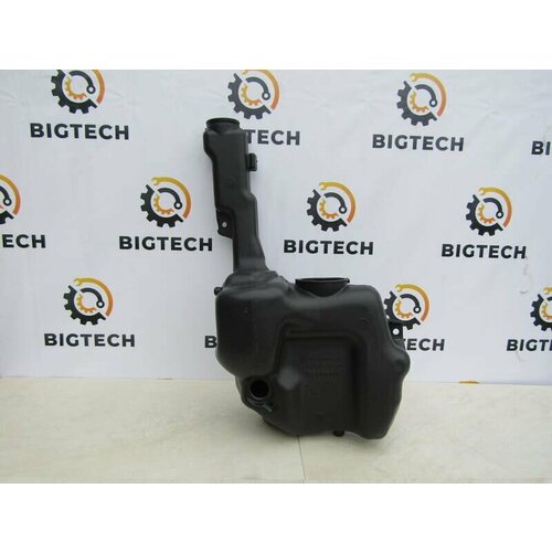 Бачок омывателя Mercedes Benz A2048691420