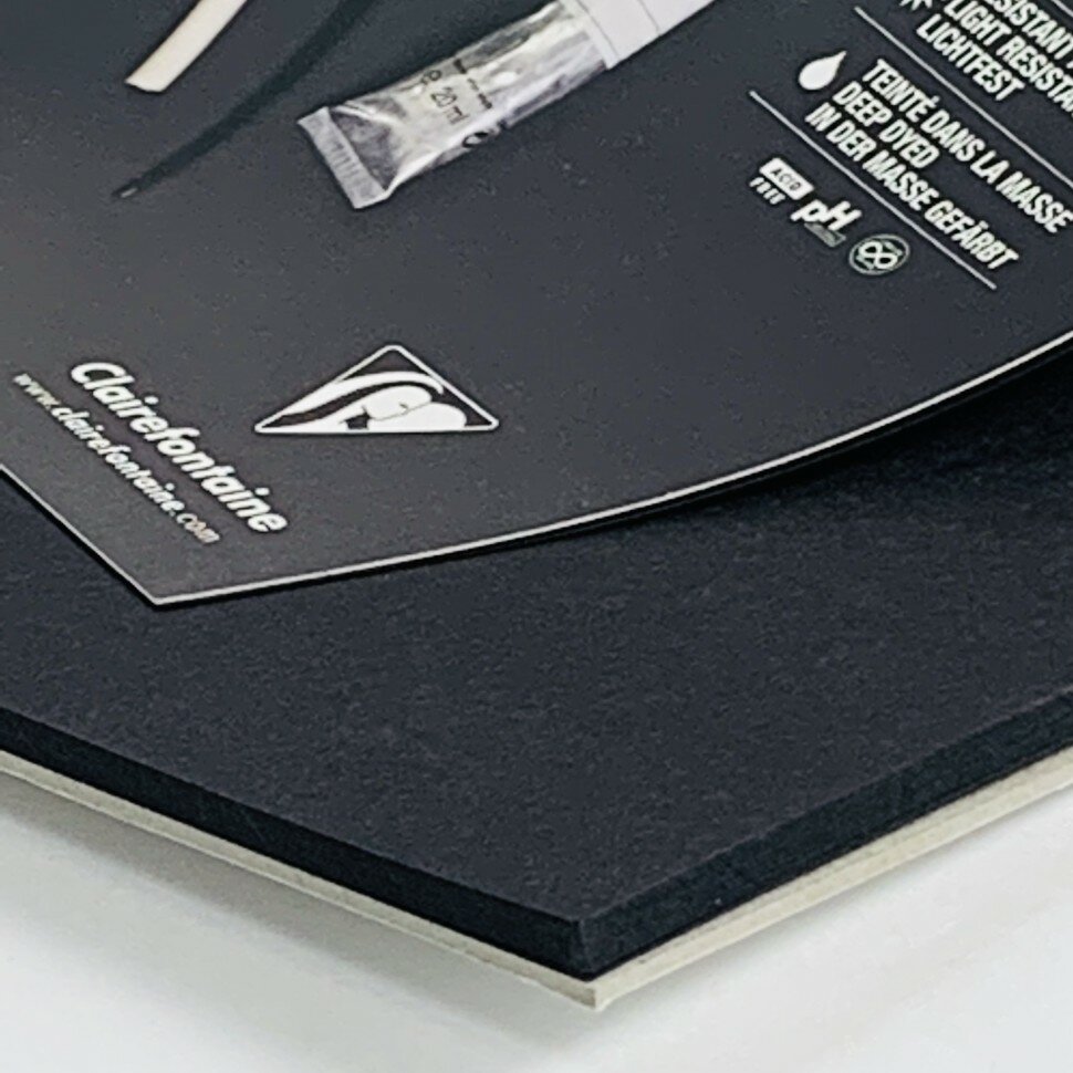 Скетчбук-склейка Clairefontaine "Carb'ON" А3 20 л 120 г, мелкозернистый, черный - фото №6