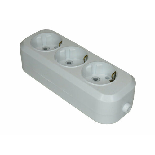 Розетка трехместная (колодка) для удлинителя с заземлением, электрическая, переносная, разборная, модель Пересвет 3рс3