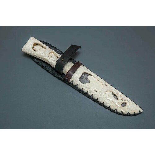 Подарочный нож из дамасской стали «Путник» кость, резная и ажурная рукоять - Кузница Сёмина