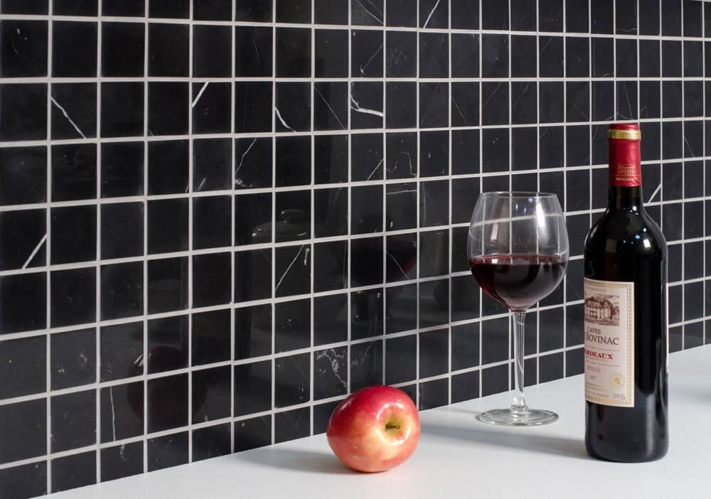 Мозаика мраморная чип 48x48 Classic Polished Black Stone Starmosaic 305х305/4 упаковка 22 листов / 2.05 кв. м