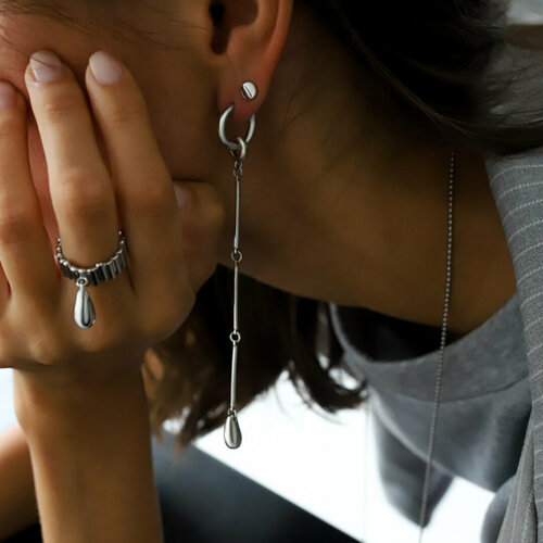 Комплект серег Hitrospletenia гематит серебряный 4673₽