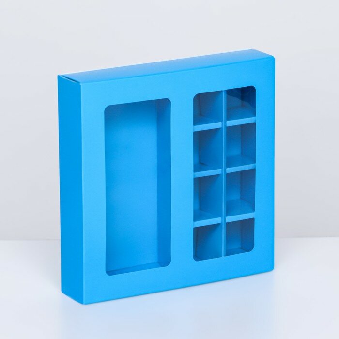 UPAK LAND Коробка под 8 конфет + шоколад, с окном, голубая, 17,7 х 17,7 х 3,8 см