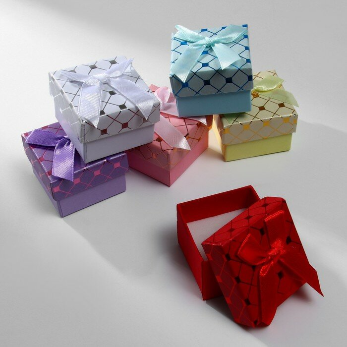 Коробочка подарочная под серьги/кольцо Кубики, 5x5 (размер полезной части 4,5x4,5 см), цвет микс 6 шт