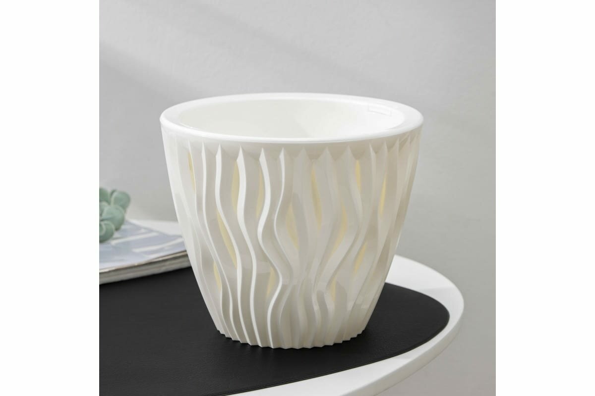 фото Сималенд Кашпо со вставкой 3л d19,5см h16,5см "Вдохновение", цвет белый 4534384