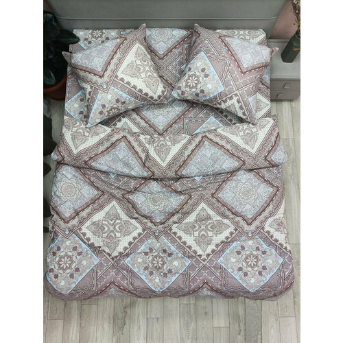 голубой, коричневый, бежевый