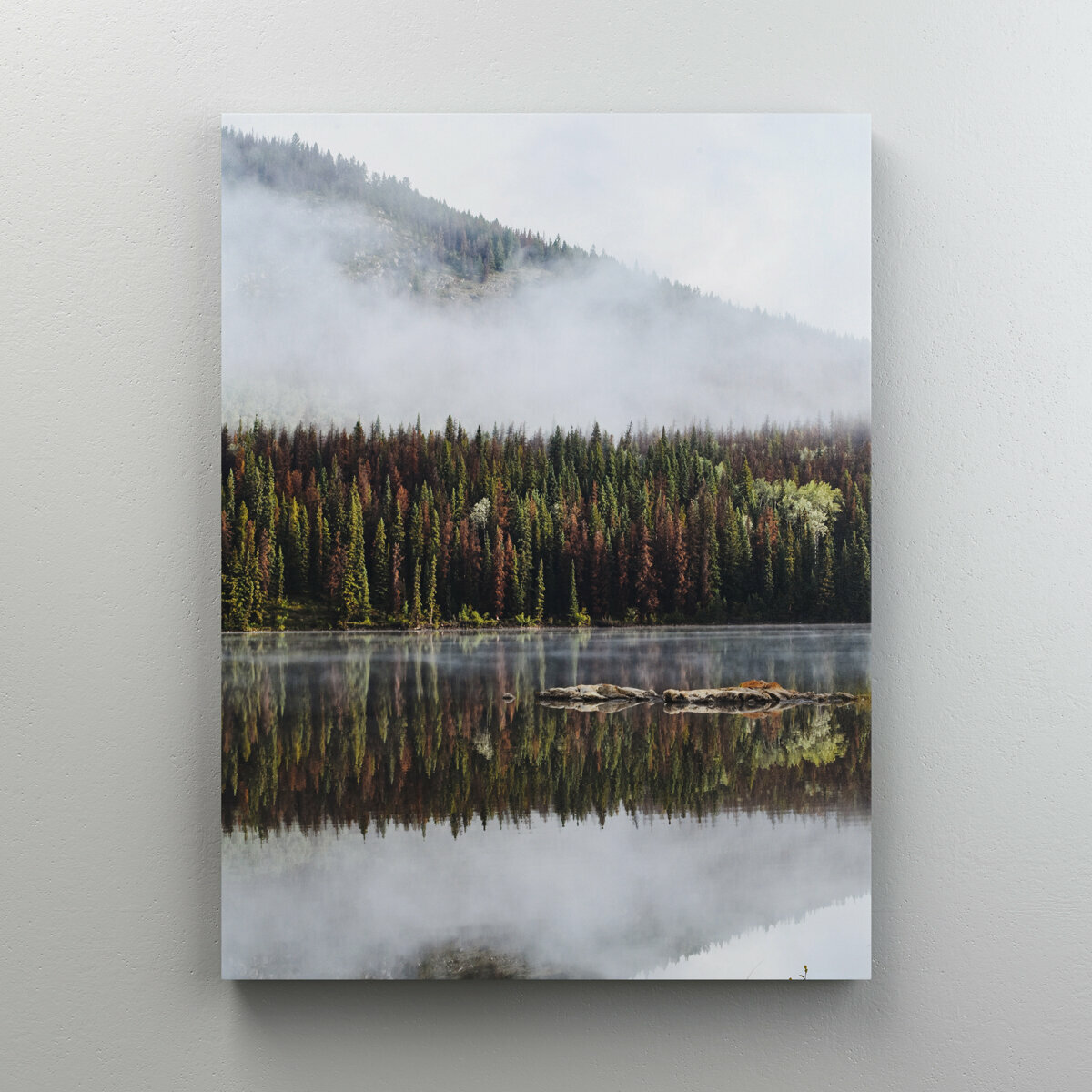 Интерьерная картина на холсте "Лес возле озера" в скандинавском стиле, размер 22x30 см