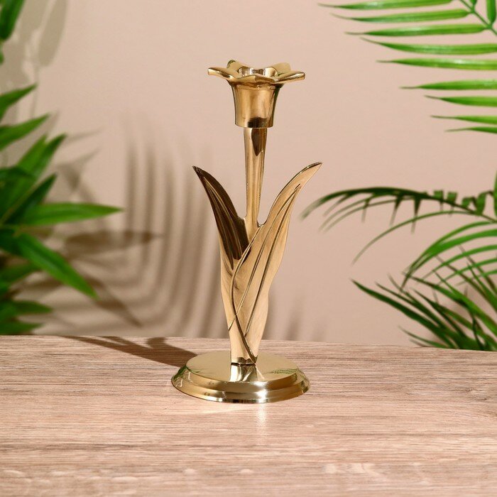 фото Подсвечник "Тюльпан" латунь 18 см 9351744